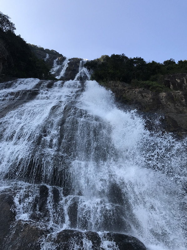 国内最大落差瀑布增城白水寨一日游